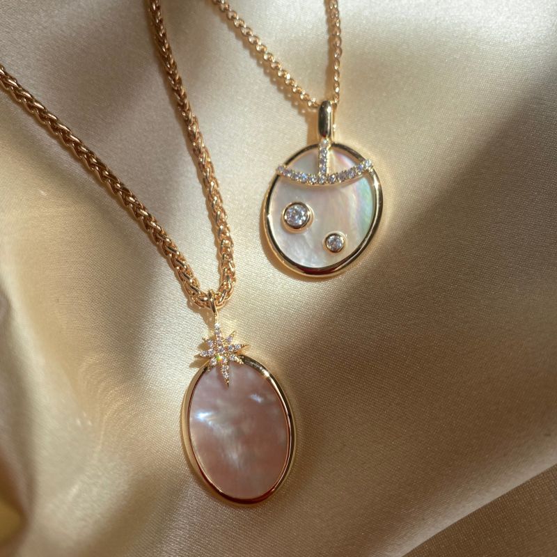 Aurora Pendant Necklace - Pearl image