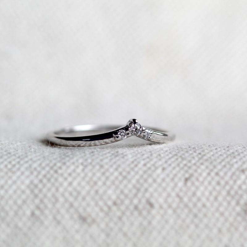 Natural Diamond Platinum Curve Ring image