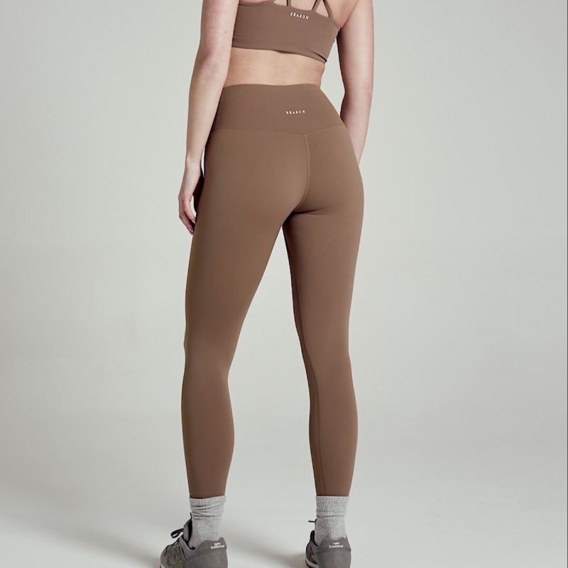 Base Chocolate Seamless  Leggings image