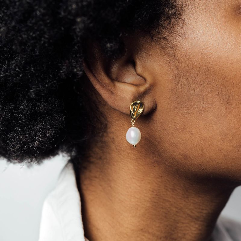 Ripples Baroque White Pearl Gold Earrings image