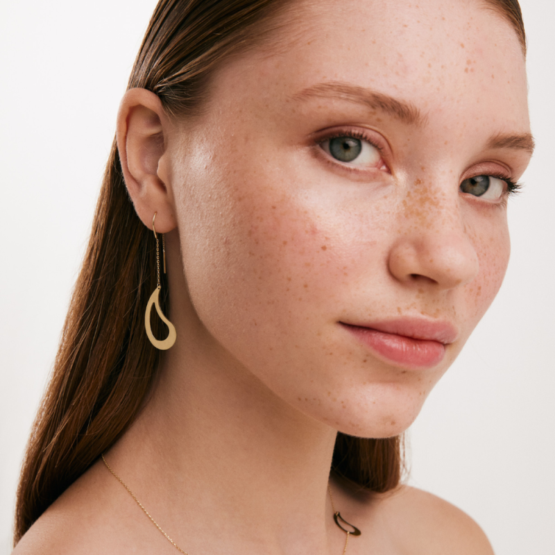Big Comma Threader Gold Earrings image