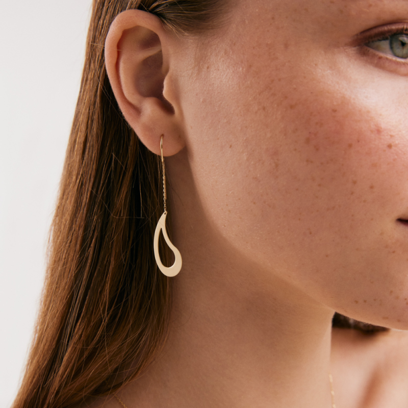 Big Comma Threader Gold Earrings image