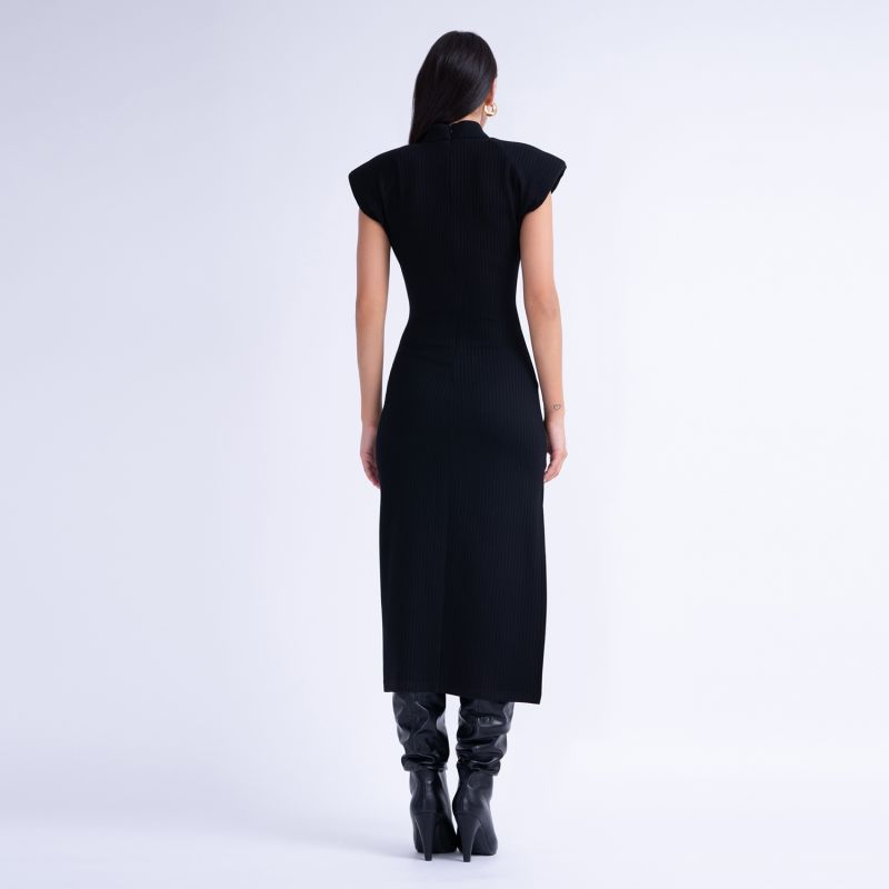 Black Midi Dress With Oversized Shoulders And Side Slit | BLUZAT | Wolf ...