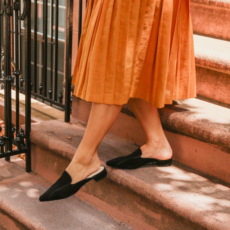 Black suede pointed loafers 2025