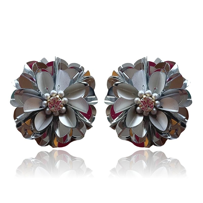 Blossom Studs Silver Two Tone image