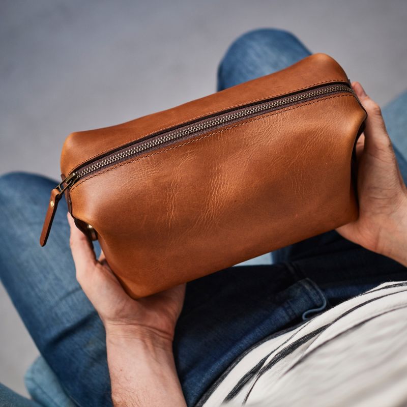 Deluxe Tan Leather Wash Bag image