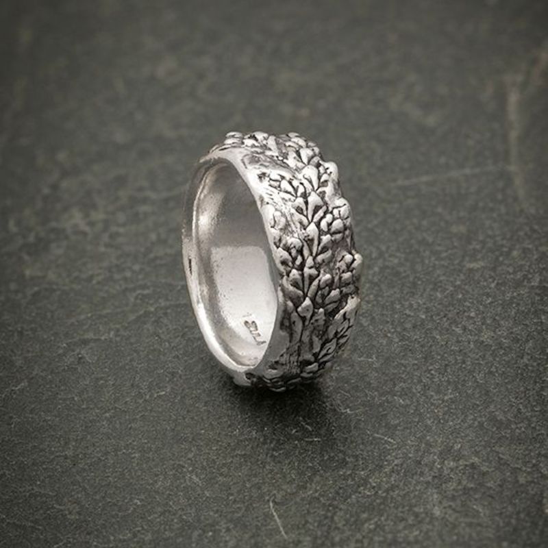 Cedar Band Ring In Silver image