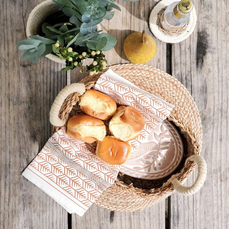 Bread Warmer & Basket Gift Set With Light Brown Tea Towel Bird Oval