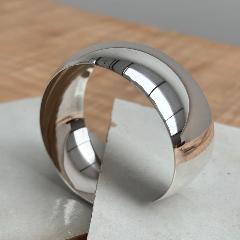 Chubby Curve Bangle image