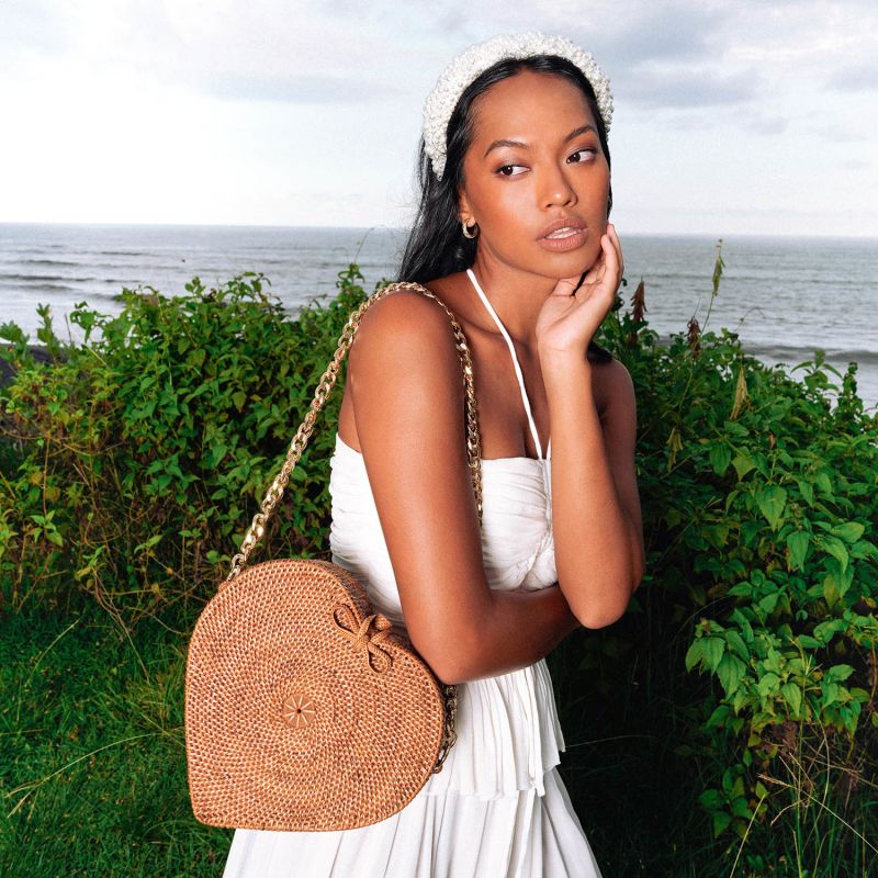 Cinta Atta Rattan Shoulder Bag In Natural Brown image