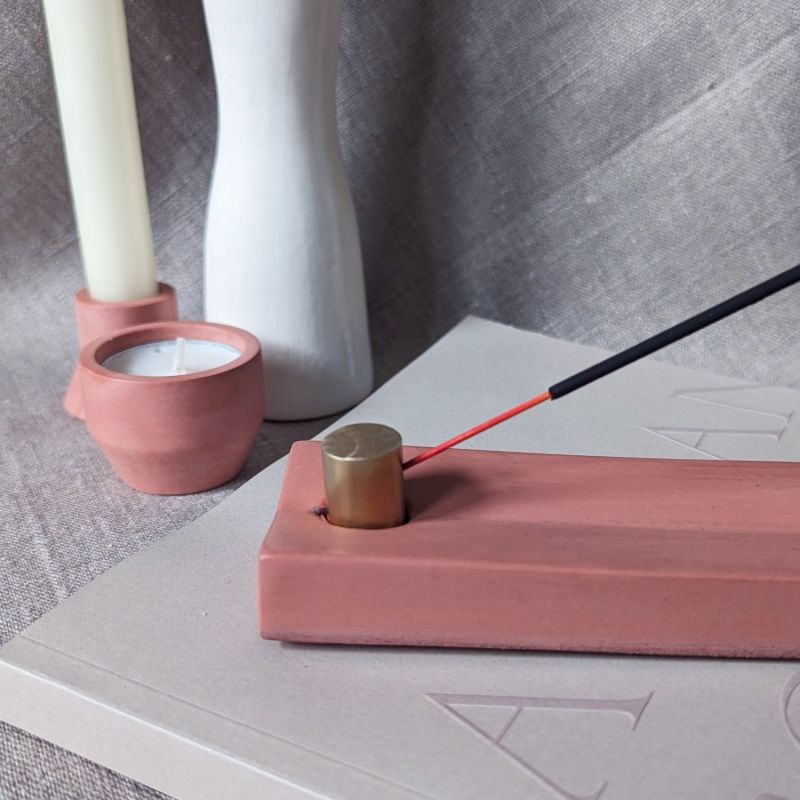 Concrete Incense Burner And Incense Sticks Gift Set - Cinnamon Rose image