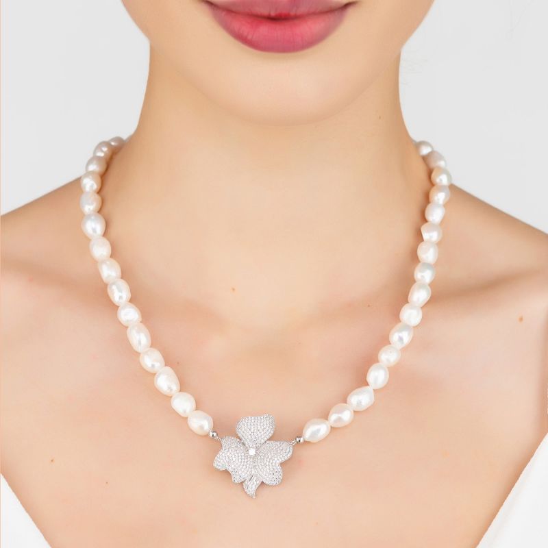 Flower Pearl Mid Length Necklace White Cz Silver image