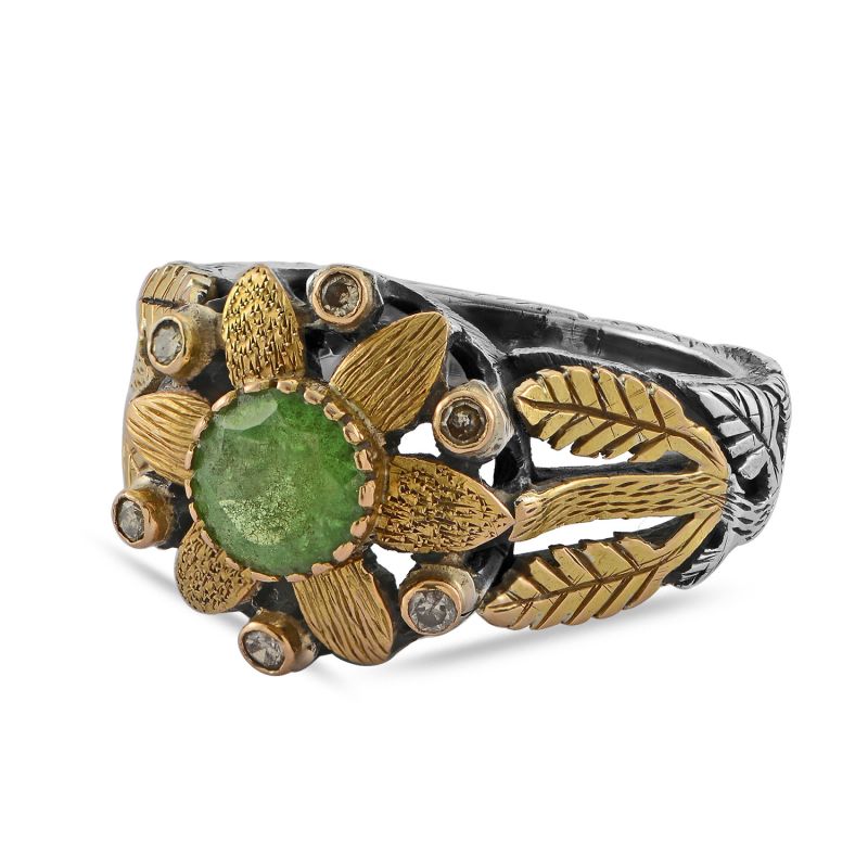 Tsarina Tsavorite Diamond Ring image