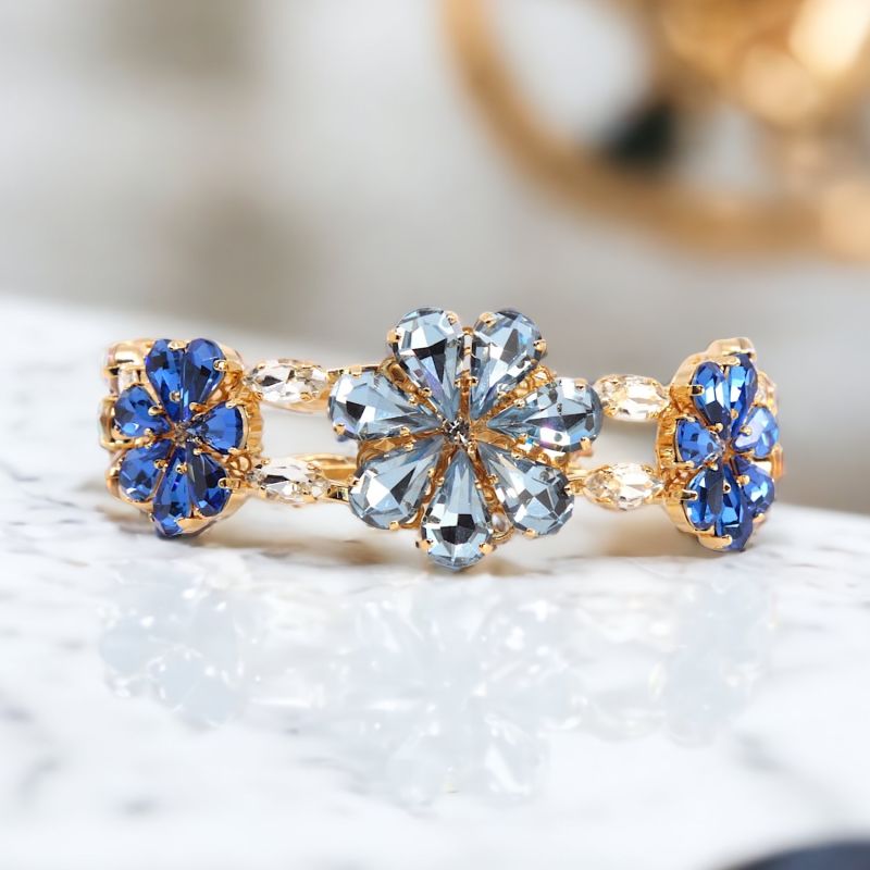 Daisy Sapphire Bracelet image