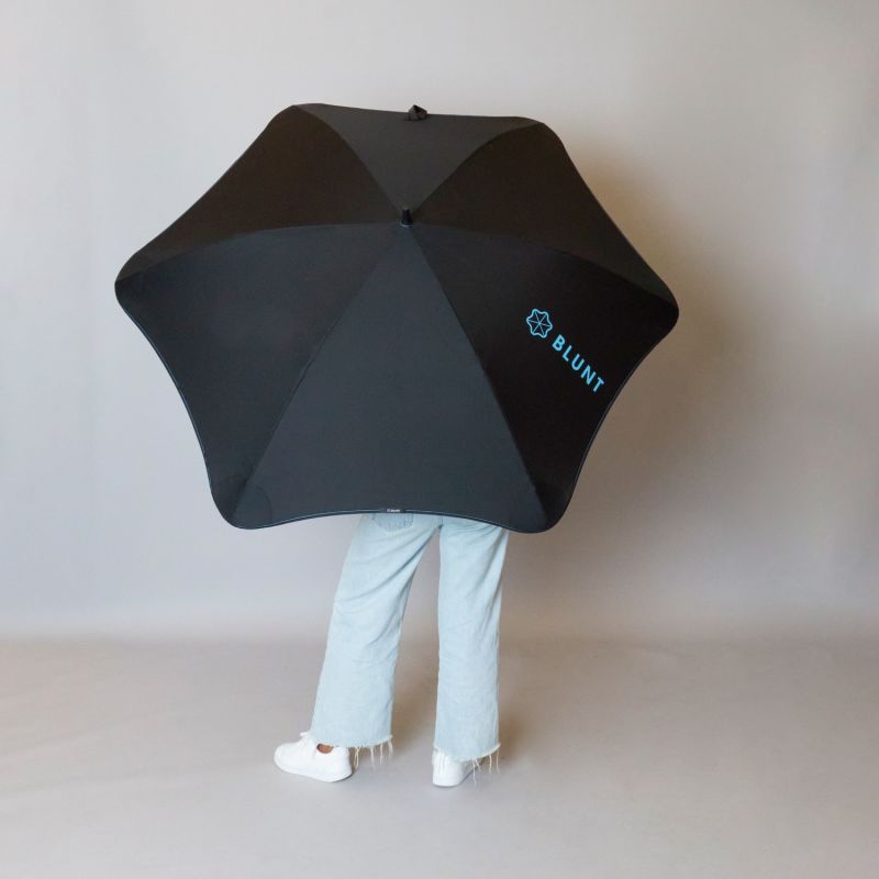 Blunt Sport Umbrella - Black Blue image