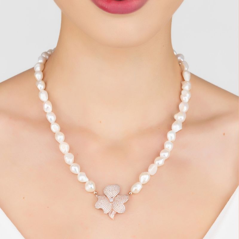 Flower Pearl Mid Length Necklace White Cz Rosegold image