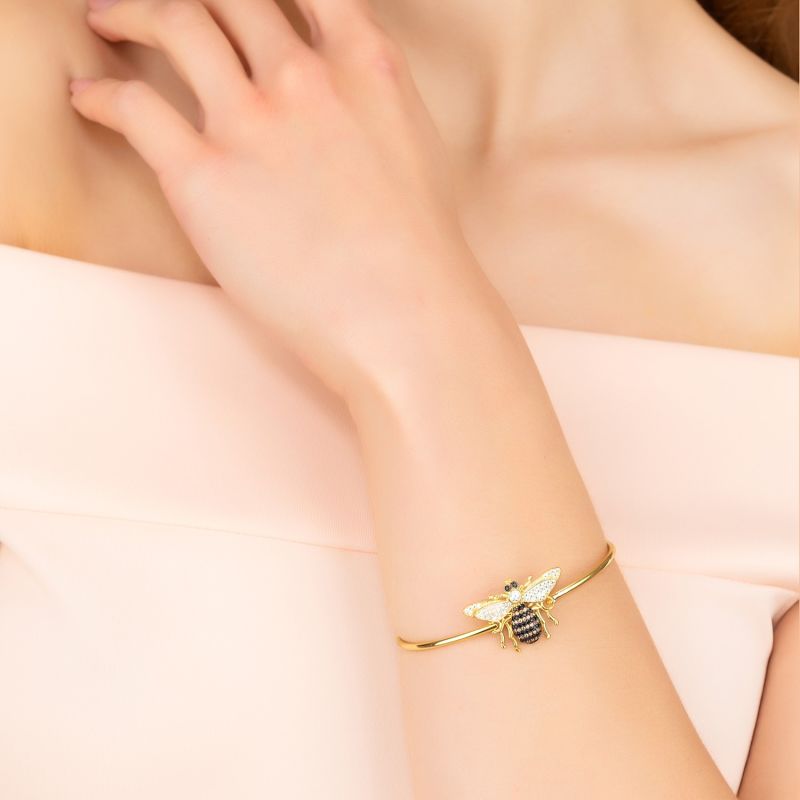 Honey Bee Bangle Bracelet Gold image