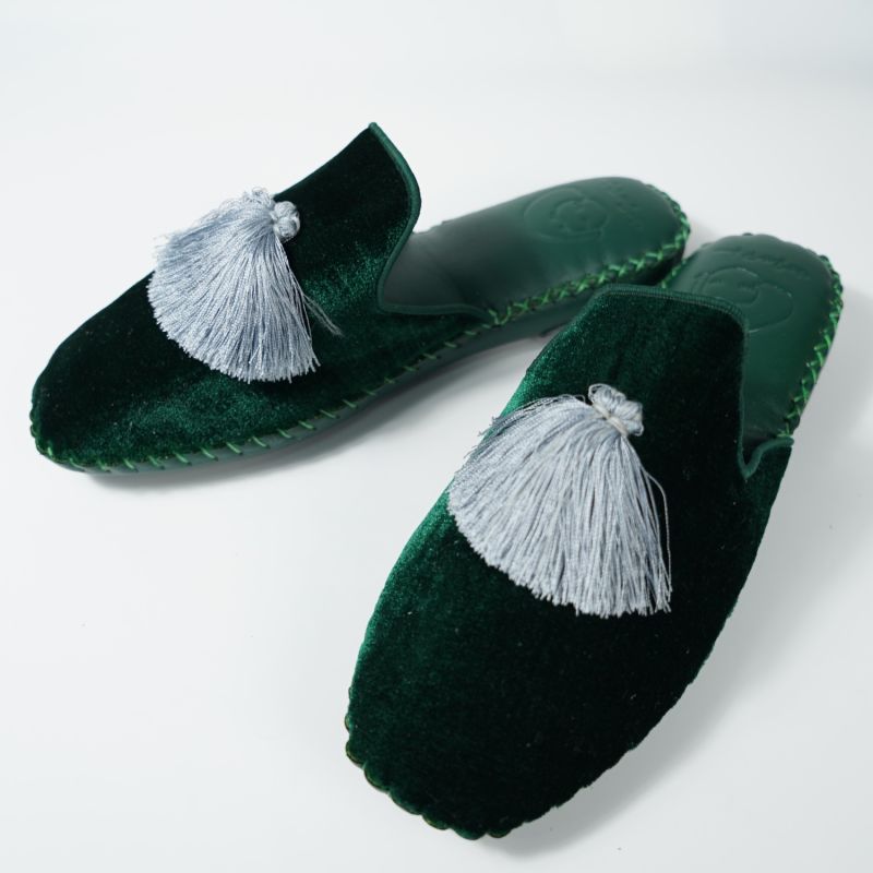 Men Handmade Velvet Slippers - Green image