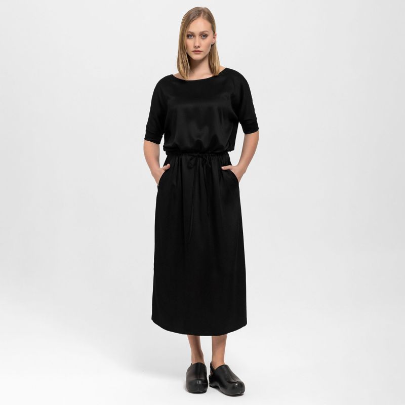 Gathered Detailing Satin Dress In Black image