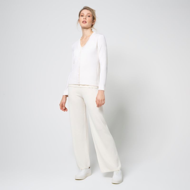 The Liapure Essential Knit Pants image