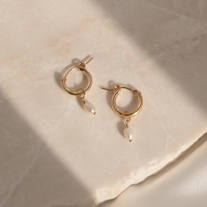 Etta Rice Pearl Gold Hoops image