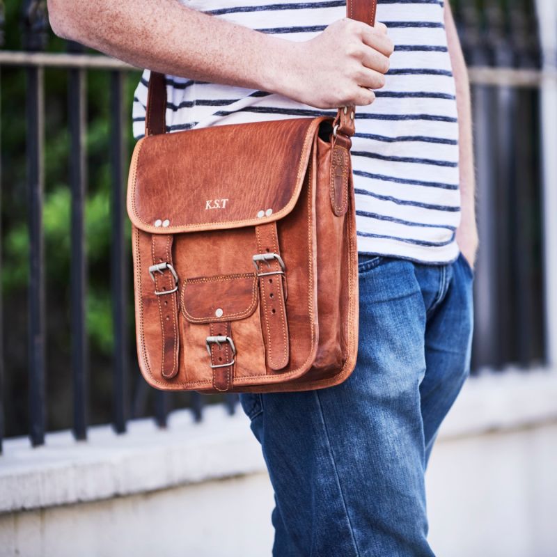 Vida Vintage Leather Day Satchel - Long image