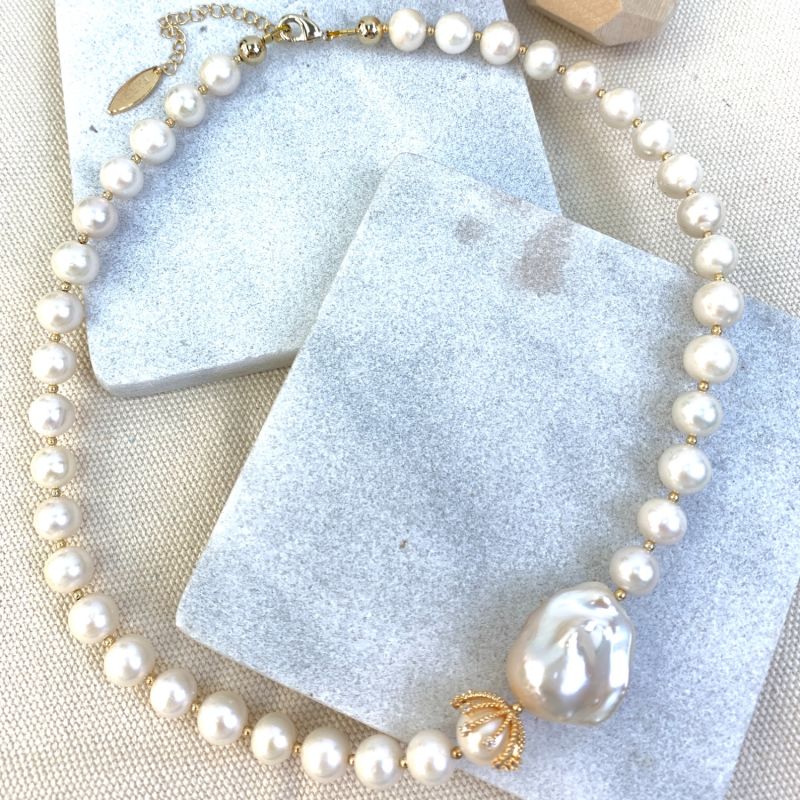 Freshwater Pearls With Baroque Pearls Timeless Short Necklace image