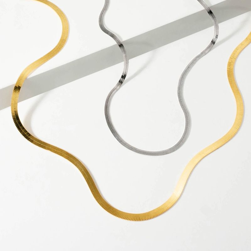 Herringbone Chain Silver Choker Necklace image