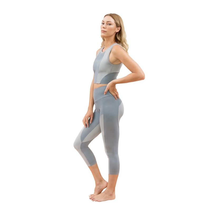 Kathmandu Crop Leggings In Agate Grey image