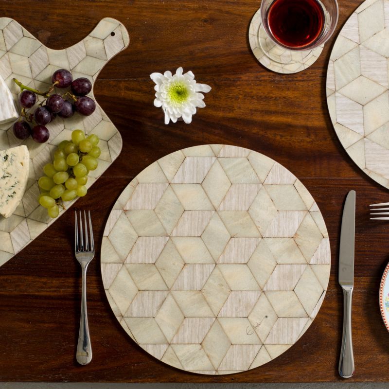 Four Round Table Mats Set. Scandinavian Style From The Waldorf Range