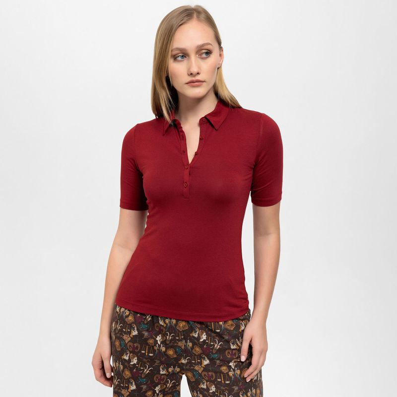 Front Buttoned Collared Short Sleeve Lycra Blouse In Red image