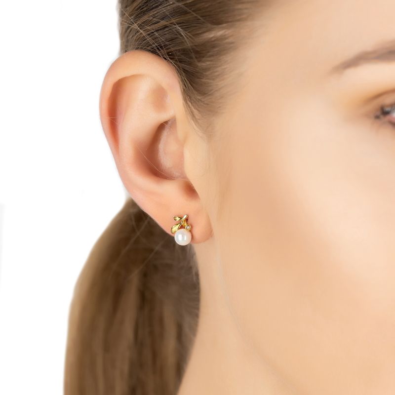 Rosebud Pearl Stud Earrings Gold image