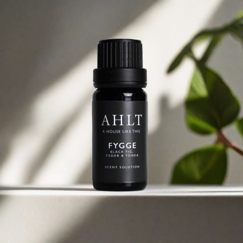 Fygge - Black Fig, Cedar & Tonka - Small Fragrance Oil image