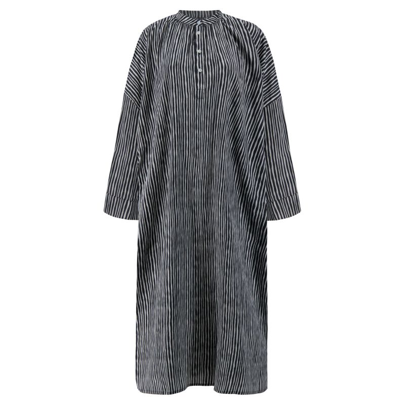 Georgia Organic Cotton Long-Sleeved Long Dress With Button Half-Placket And Side Pockets In Black And White Wavy Stripe Block Print image