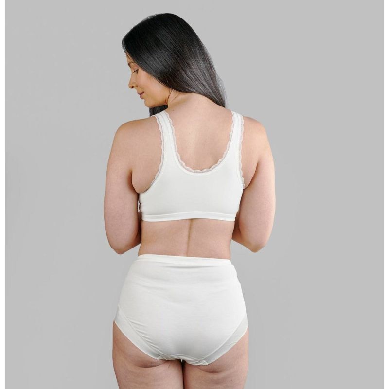 Georgia - Silk Back Support Full Coverage Wireless Organic Cotton Bra - White image