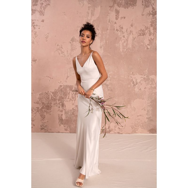 Gigi Evening Dress In Oyster Ivory image