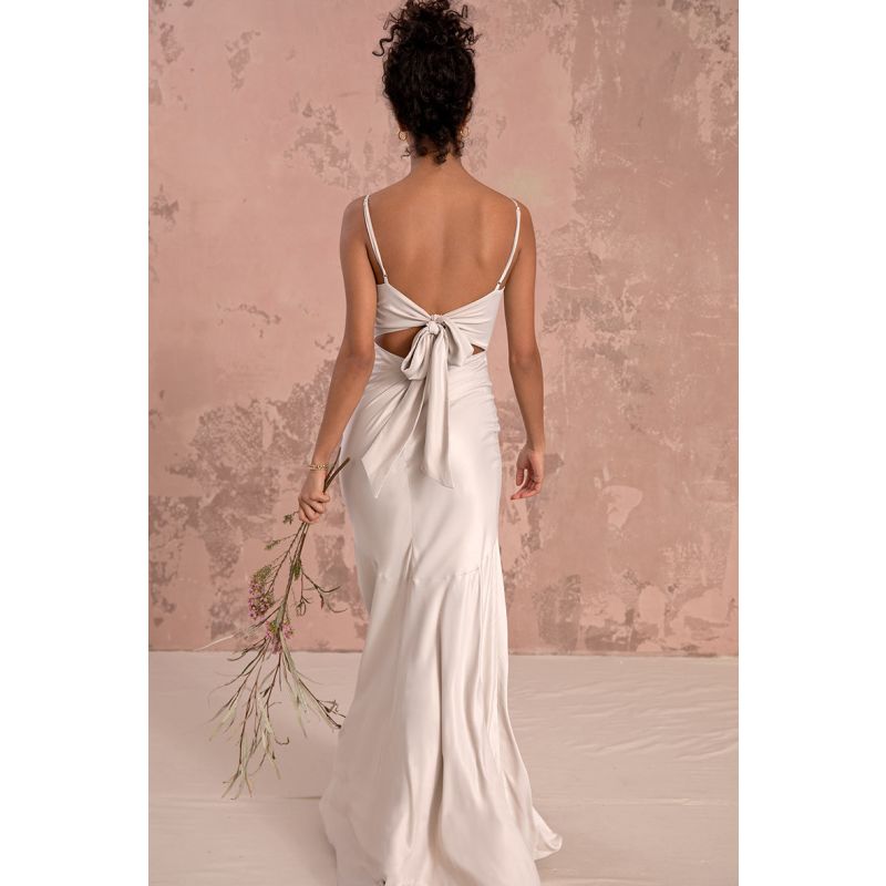 Gigi Evening Dress In Oyster Ivory image