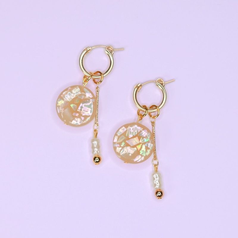 Mother-Of-Pearl Terrazzo Earrings In Natural image