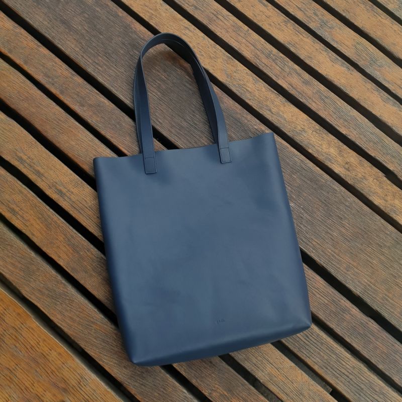 Handmade Everyday Leather Tote Bag - Navy Blue image