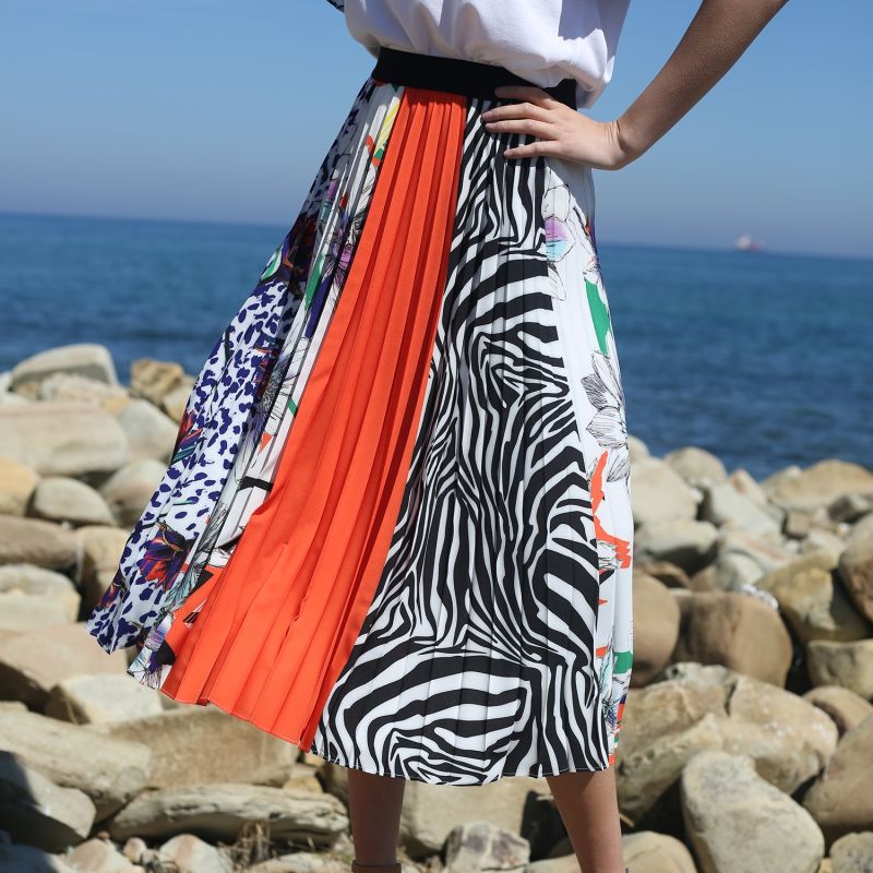 Multi-Color Flowers & Zebra Print Pleated Skirt image