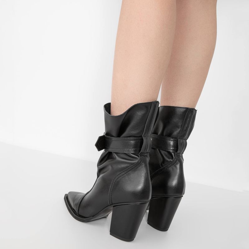 Icy Sensuality Black Boots image