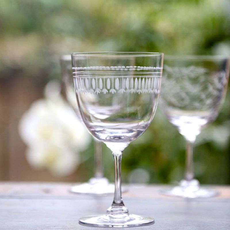 Six Hand-Engraved Crystal Wine Glasses With Ovals Design image