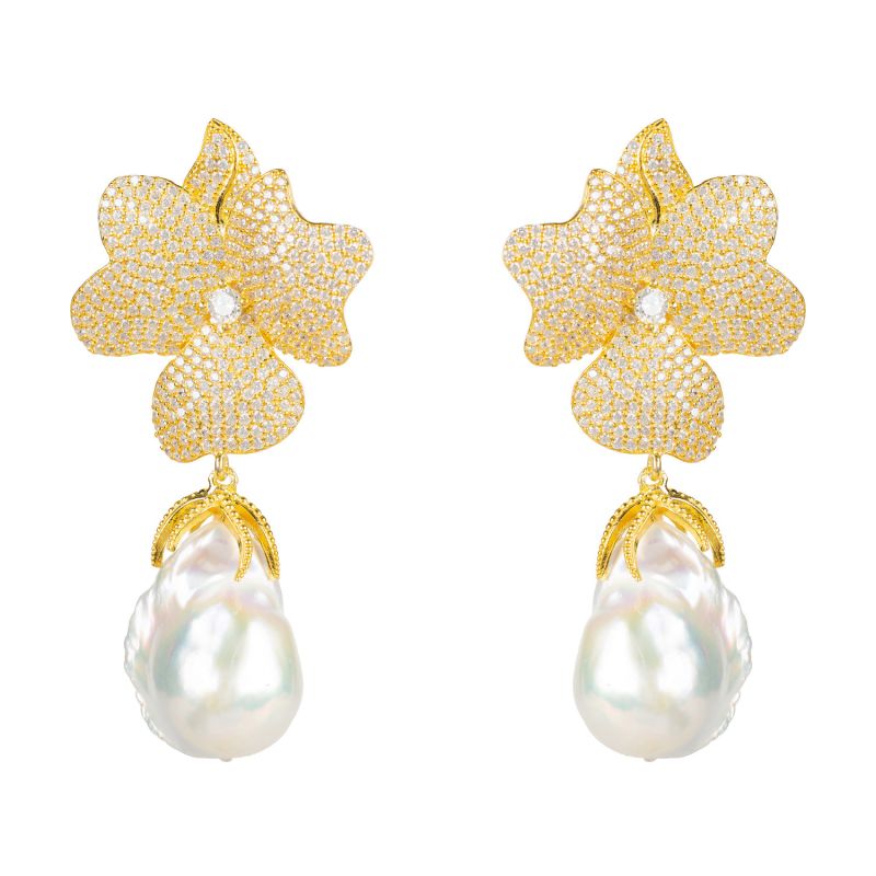 Baroque Pearl White Flower Earring Yellow Gold image