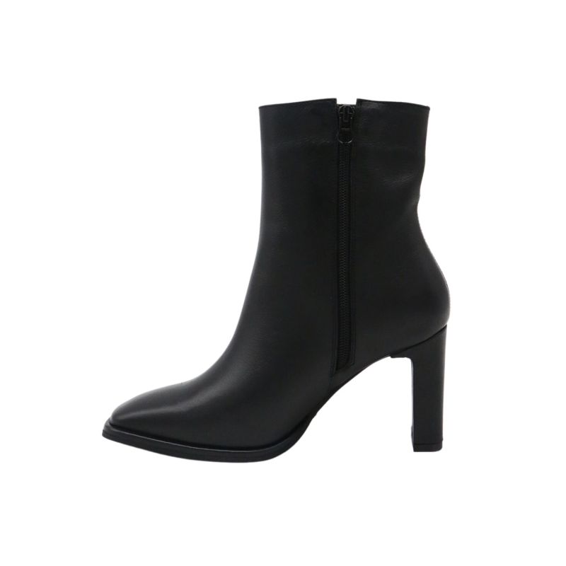 Indigo Heeled Ankle Boots In Black Leather image