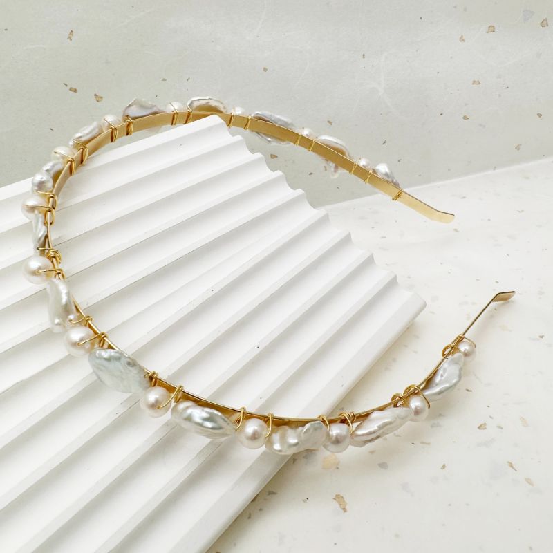 Irregular Freshwater Pearls Handcrafted Hair Band image