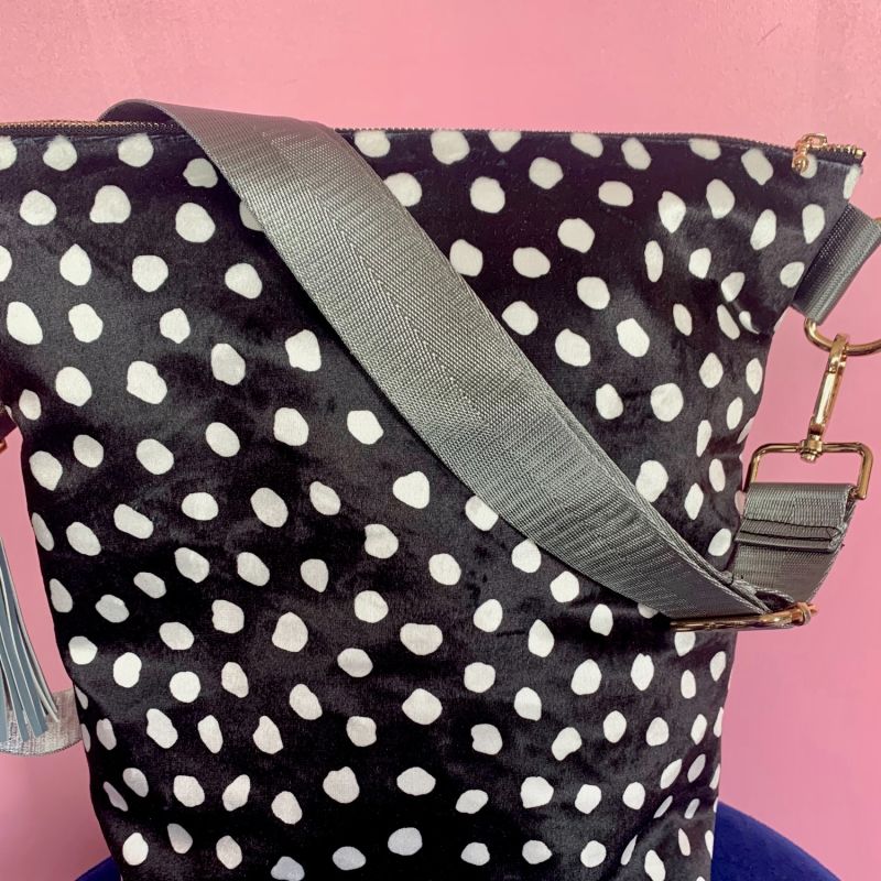 Black & White Spot Velvet Handbag image