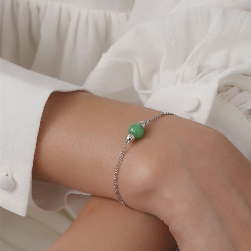 Apple Green Jade Bracelet image