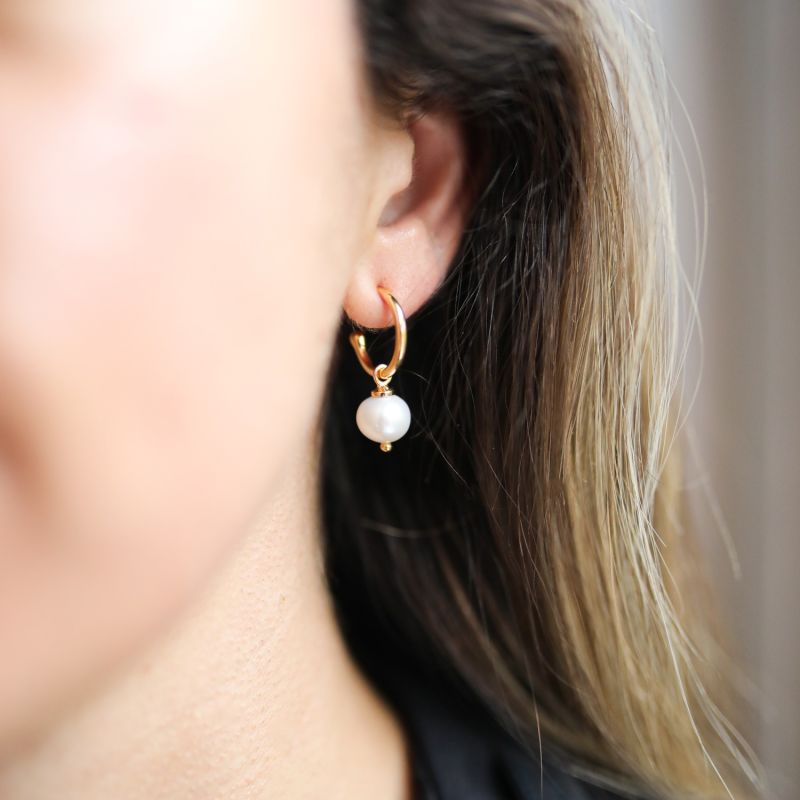 Manhattan Gold & Freshwater Pearl Interchangeable Hoop Earrings image