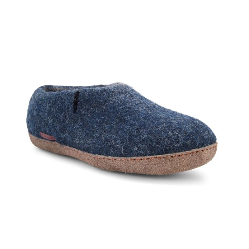 Men's Classic Shoe - Navy With Suede Sole image