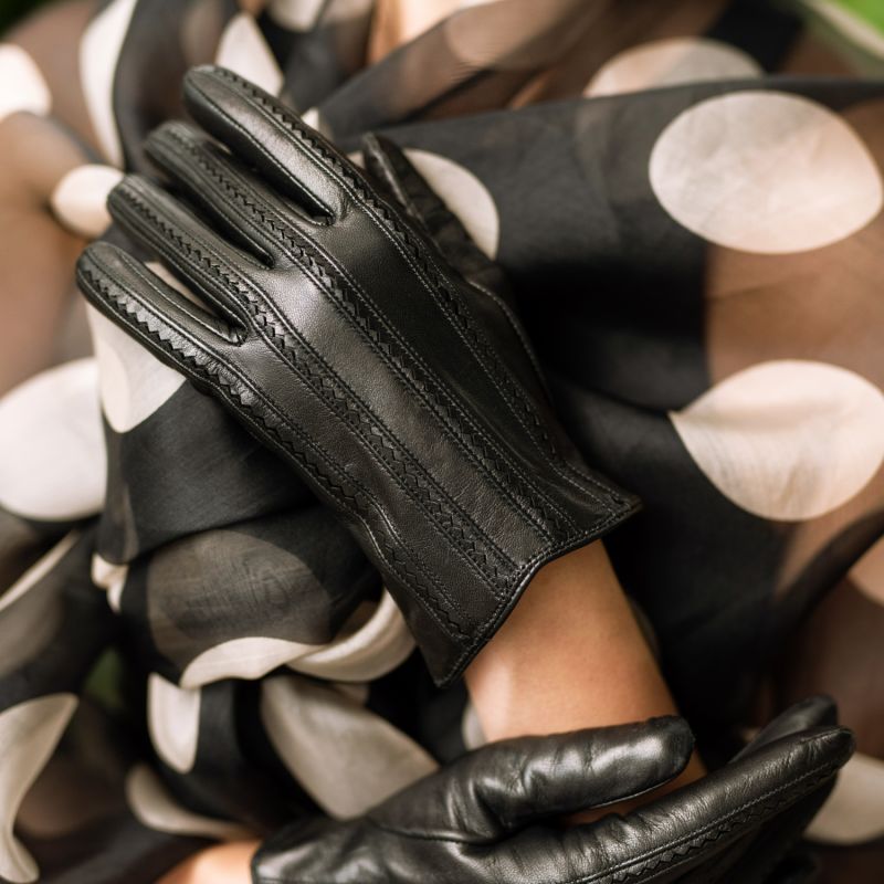 Pavia - Zig Zag Pattern Women's Leather Gloves In Black image